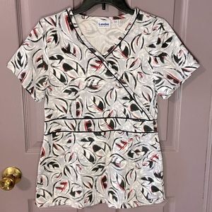 Landau Made Better Scrub 2 Pocket Uniform Fitted Top Women's Size XSmall